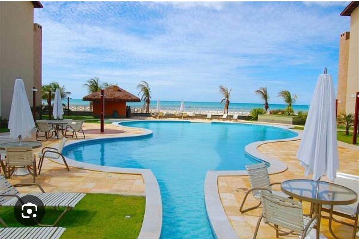 Apartamento Vista Total Do Mar Uma Cobertura A 400M Do Beach Park No Porto Das Dunas Aquiraz Condominio Terramaris Piscina Ampla Parque Infantil Sauna Estacionamento Privado Eksteriør billede