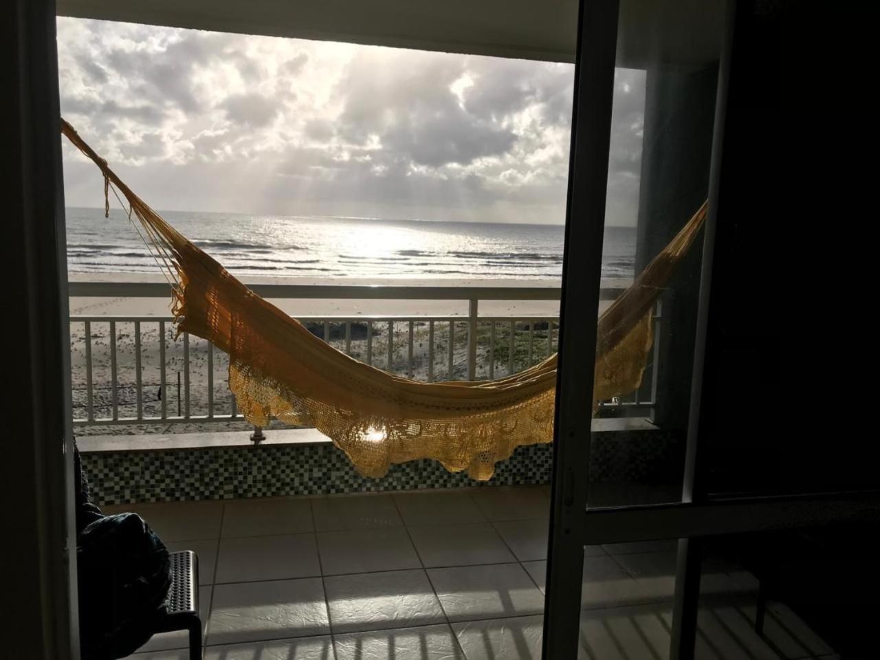 Apartamento Vista Total Do Mar Uma Cobertura A 400M Do Beach Park No Porto Das Dunas Aquiraz Condominio Terramaris Piscina Ampla Parque Infantil Sauna Estacionamento Privado Eksteriør billede